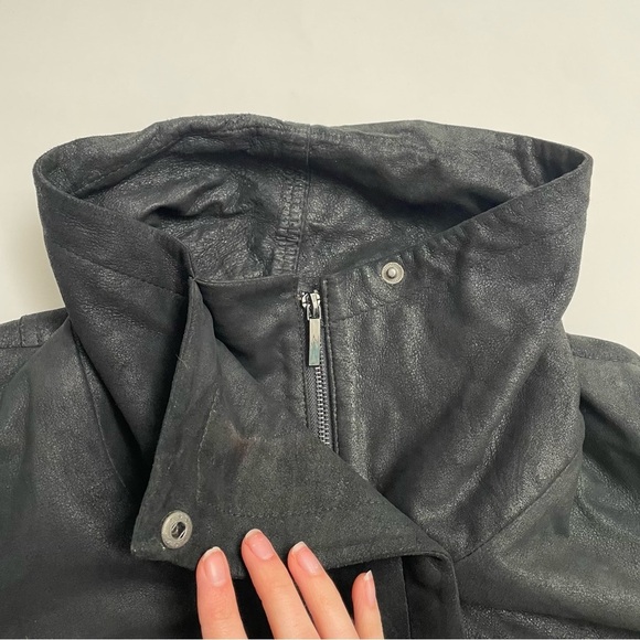 VINTAGE BARNEY’S NEW YORK suede leather jacket - Picture 5 of 12